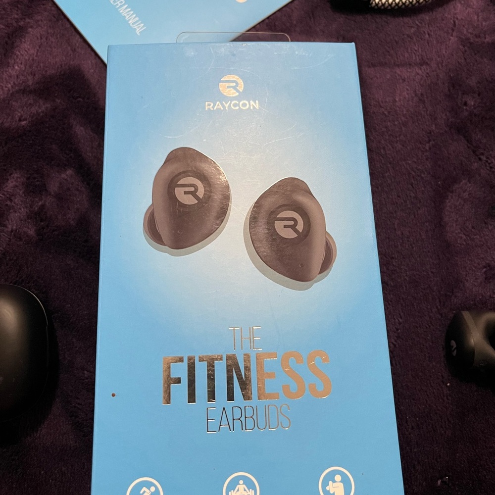 Raycon Fitness Earbuds - Black